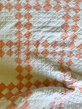 Load image into Gallery viewer, orange “creamsicle” quilt