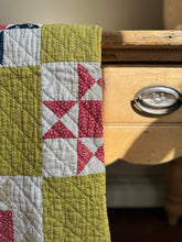 Load image into Gallery viewer, scrappy ohio star quilt