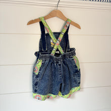 Load image into Gallery viewer, vintage palazzi kids denim short talls - medium girl
