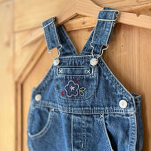Load image into Gallery viewer, vintage sprockets denim overalls - 3-6m
