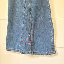 Load image into Gallery viewer, chiboogi h&amp;m denim dress with embroidered details - 2t
