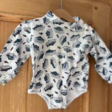 Load image into Gallery viewer, vintage bundle honors baby turtle neck - 18m
