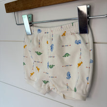 Load image into Gallery viewer, vintage starting out dinosaur shorts - 3m
