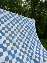 Load image into Gallery viewer, blue “beach ball” quilt
