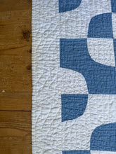 Load image into Gallery viewer, blue “beach ball” quilt

