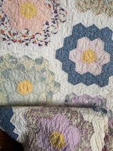 Load image into Gallery viewer, flower garden quilt
