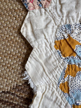 Load image into Gallery viewer, flower garden quilt
