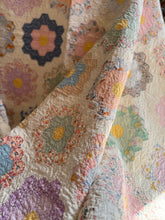 Load image into Gallery viewer, flower garden quilt
