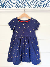 Load image into Gallery viewer, mini boden navy &amp; gold dress - 4-5 years

