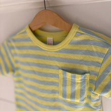 Load image into Gallery viewer, joe fresh t-shirt, size 18-24 mos
