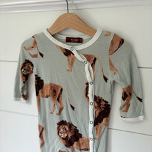 Load image into Gallery viewer, milkbarn bamboo lion pajamas 3-6 mos
