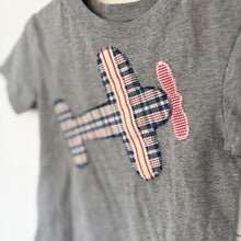Load image into Gallery viewer, Boys Applique Airplane T-Shirt - Size 3T
