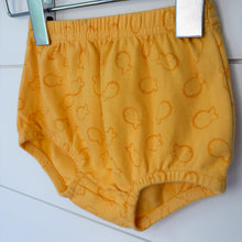 Load image into Gallery viewer, Vintage Carters Goldfish Bloomers - 0-3 months

