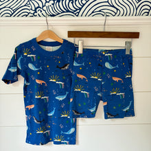 Load image into Gallery viewer, Hanna Andersson Marine Animal Pajama Short Set - 10 years
