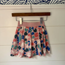 Load image into Gallery viewer, Tea Collection Coral Skort - 6 Years
