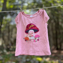 Load image into Gallery viewer, Gymboree Mushroom T-Shirt - Size 6
