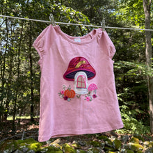Load image into Gallery viewer, Gymboree Mushroom T-Shirt - Size 6

