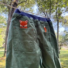 Load image into Gallery viewer, Mini Boden Fox Pants - Size 10 Years

